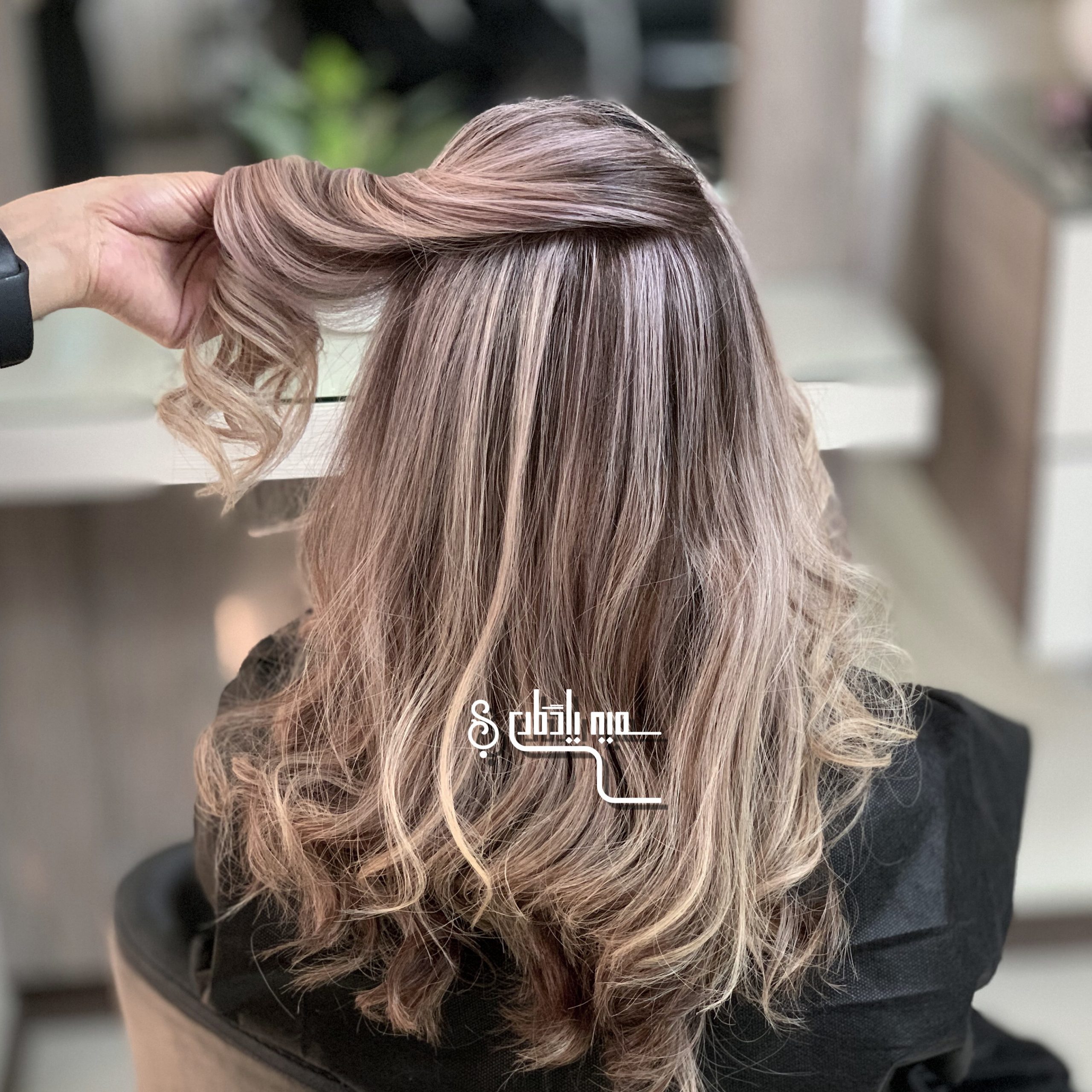 هایلایت مو در سالن سمیه بانو