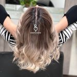 روش احیا مو در ارایشگاه 